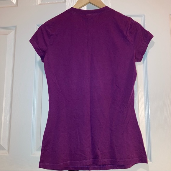 Fleur de Lis T-Shirt - Picture 3 of 4